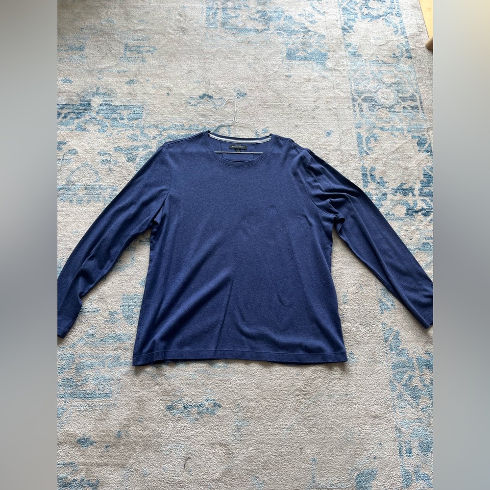 Banana Republic Luxury Touch Long Sleeve T-Shirt (Navy) XL